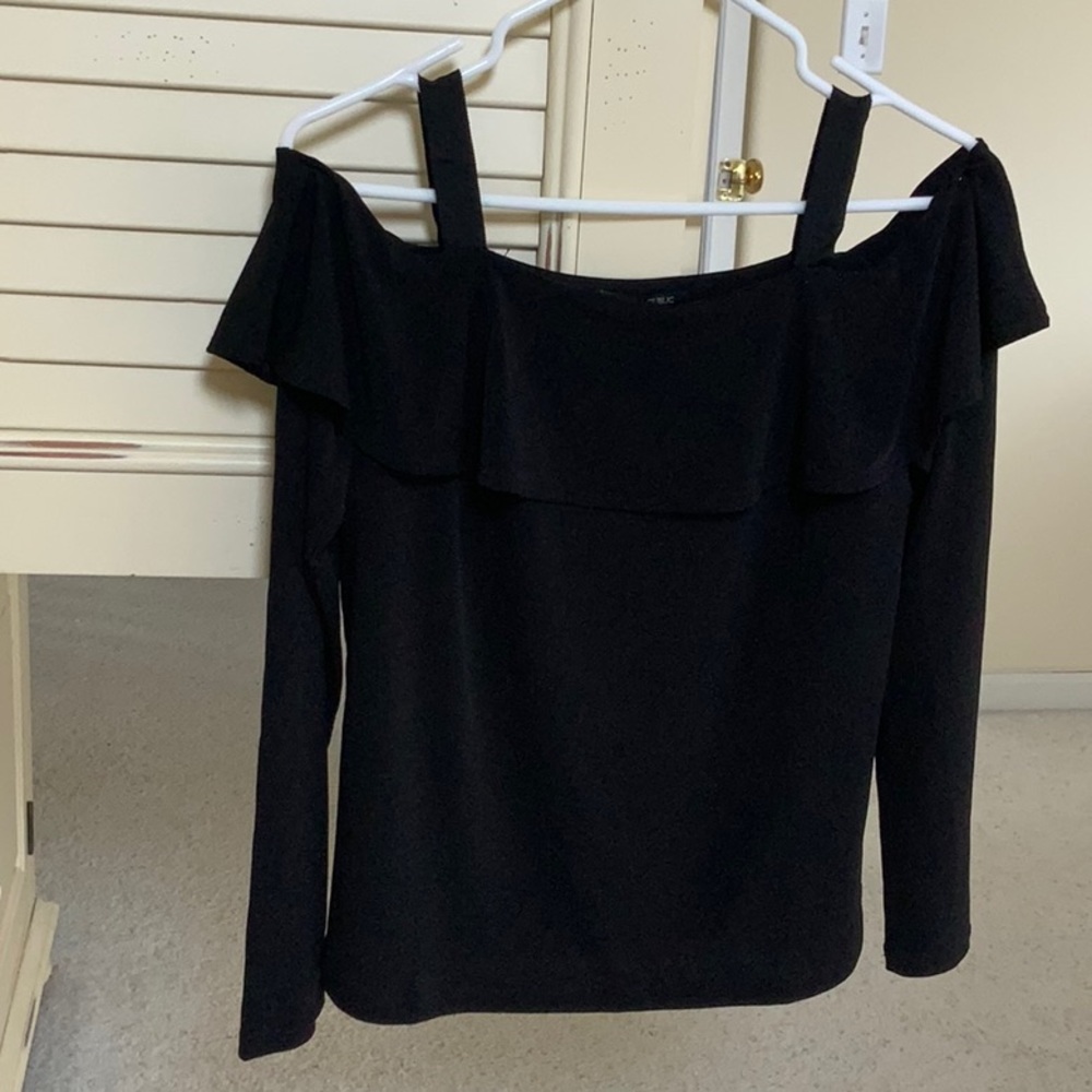 Black off the shoulder long sleeve blouse.  Banana Republic size medium